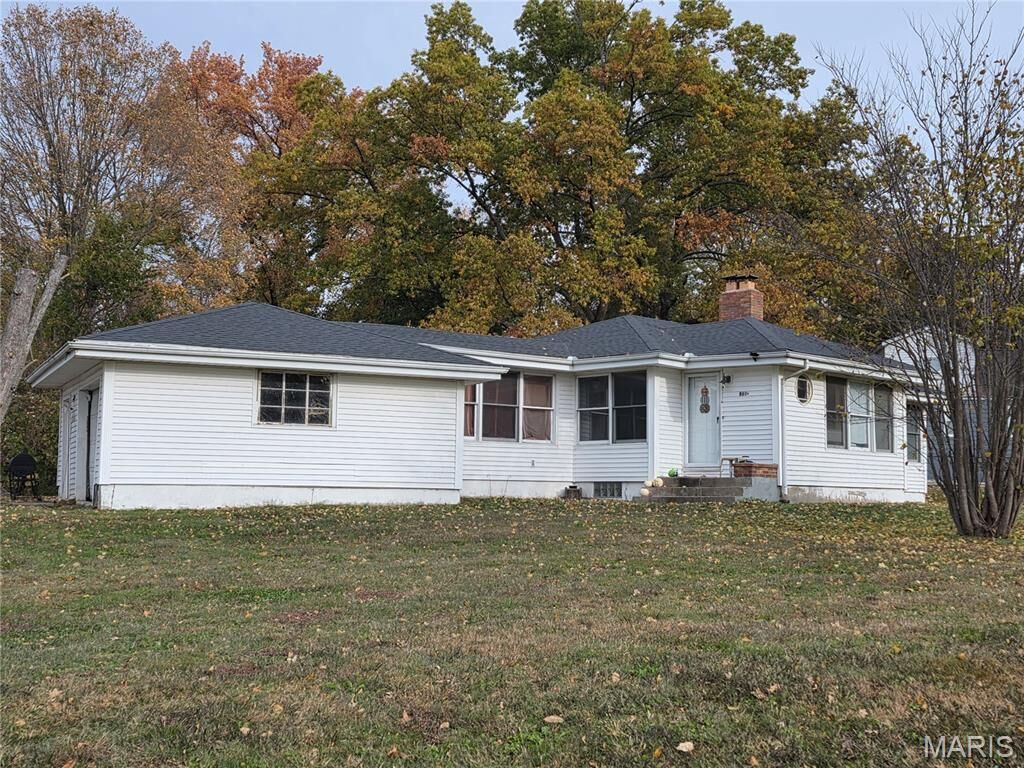 Property Photo: 701 E Rodney Drive MO 63701