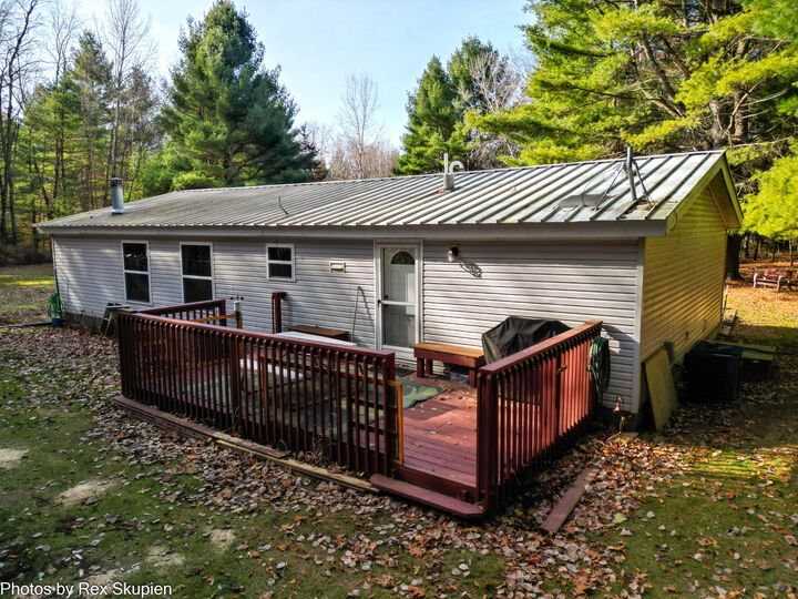 Property Photo: 7110 S Thornapple Avenue MI 49337