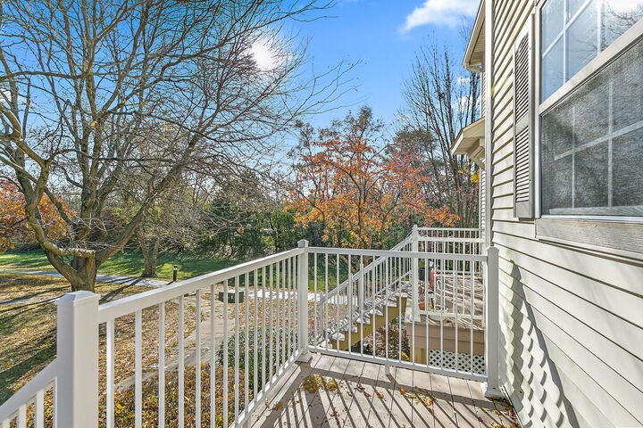 Property Photo:  614 Littleton Trail  IL 60120 