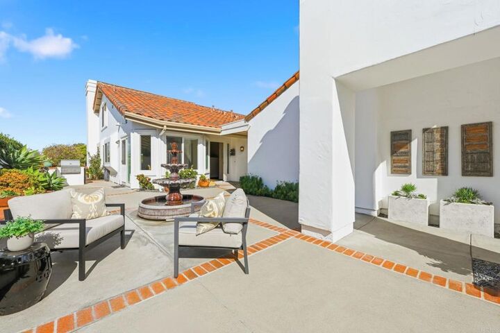 Property Photo:  4982 Corinthia Way  CA 92056 