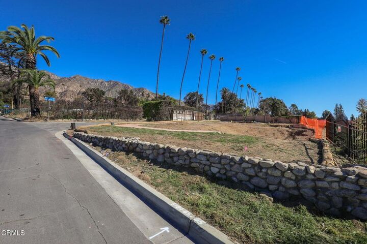 Property Photo: 3072 N Marengo Avenue CA 91001