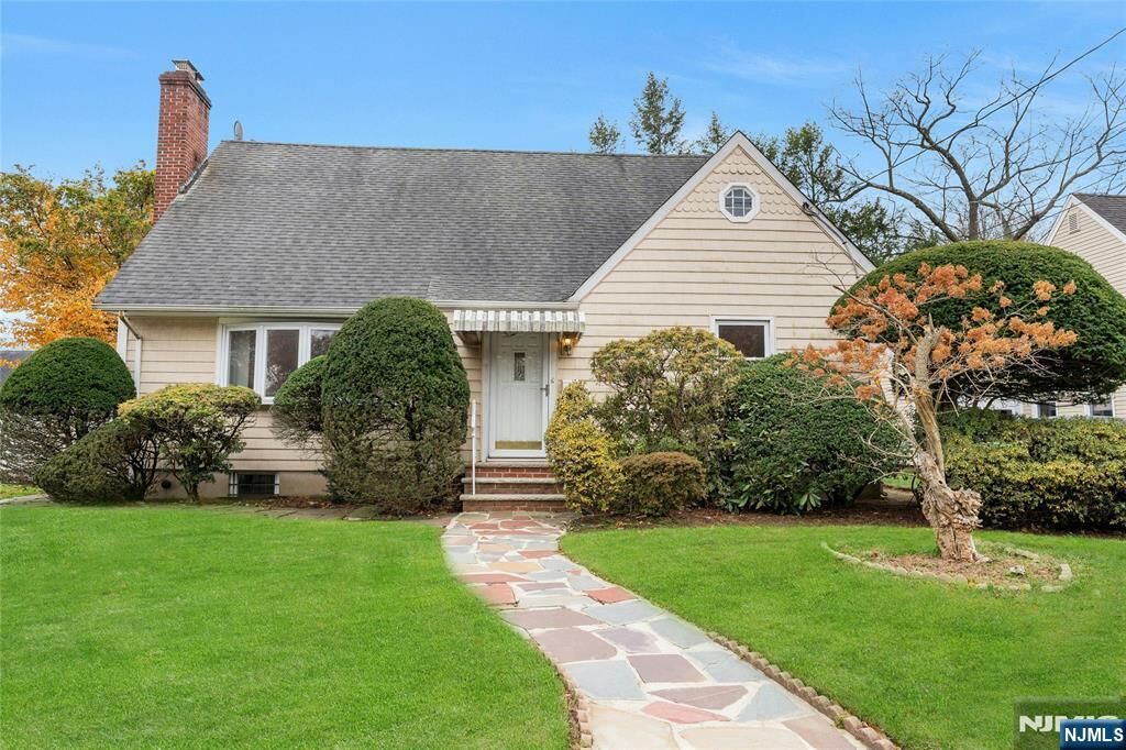 Property Photo:  80 Voorhees Street  NJ 07666 