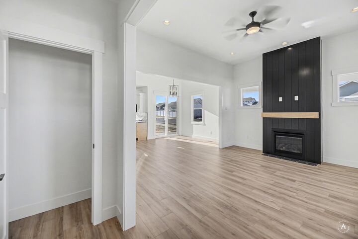 Property Photo:  2905 Adam Run Avenue  MT 59601 