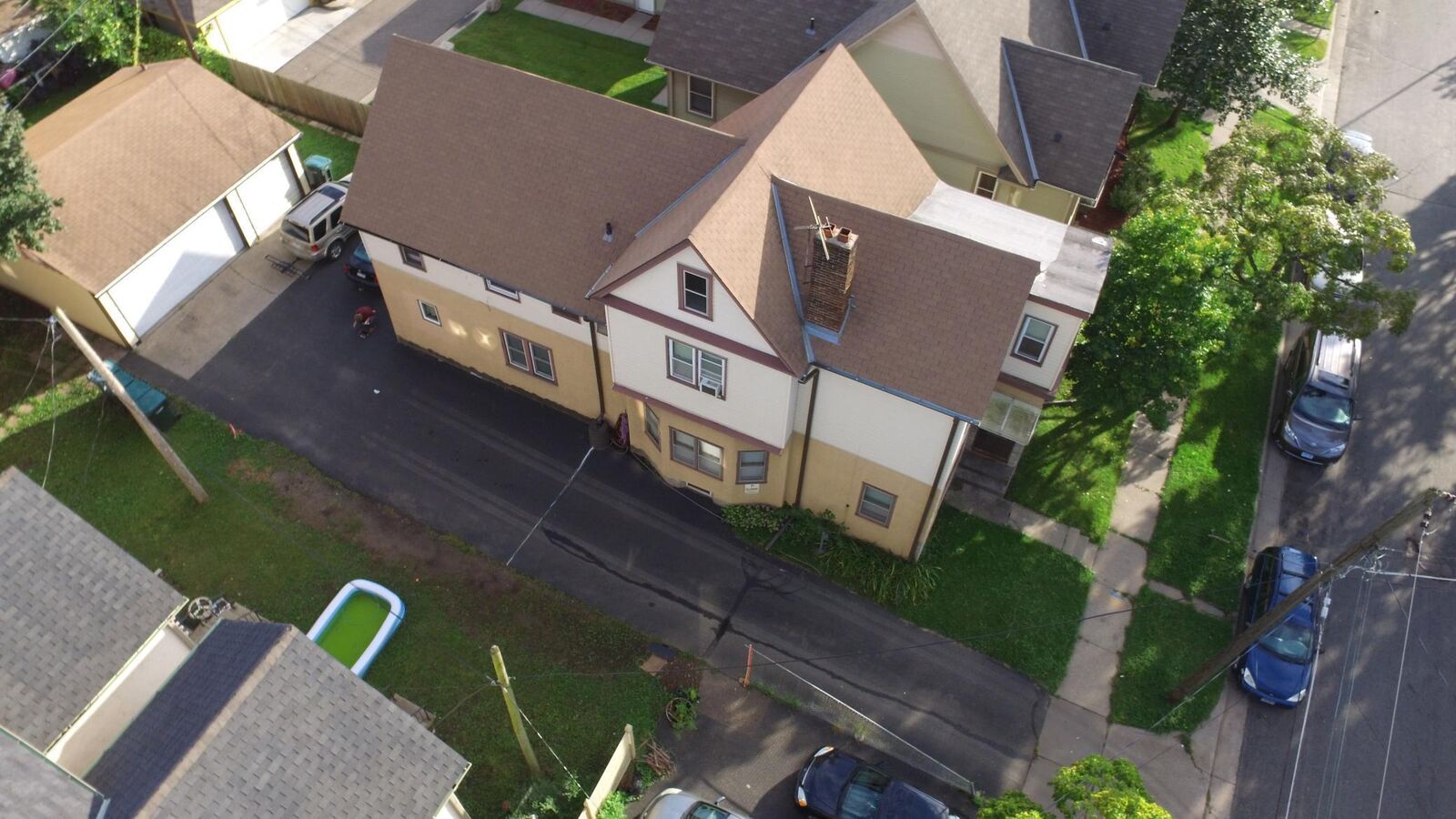 Property Photo:  672 Surrey Avenue  MN 55106 