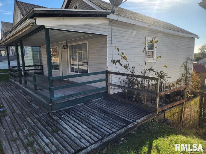 Property Photo:  2025 Broadway Street  MO 63401 