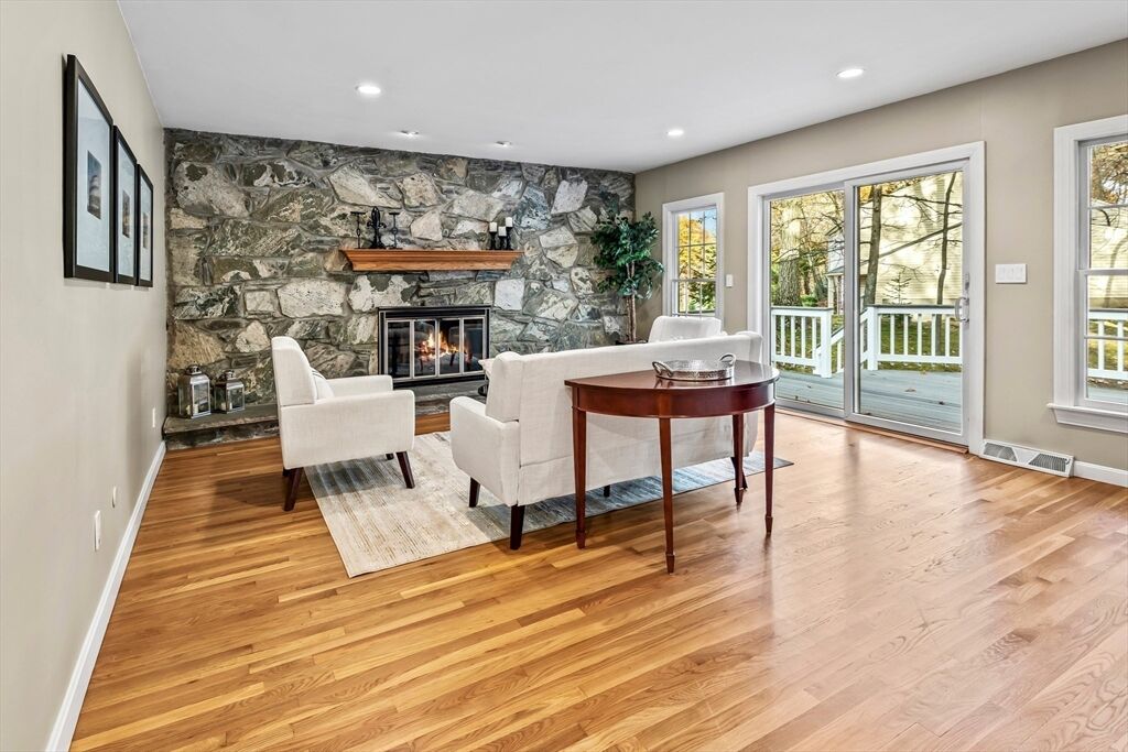 Property Photo: 10 Foothill Rd MA 01702