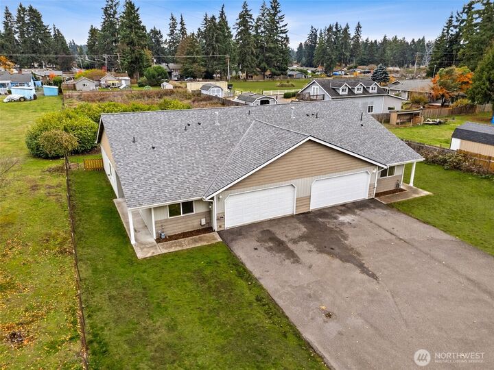 Property Photo: 11026 11028 120th Street Ct E WA 98374