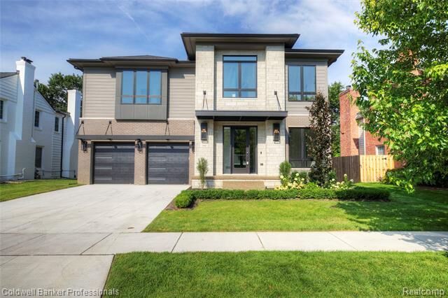 Property Photo: 394 S Glenhurst Drive MI 48009