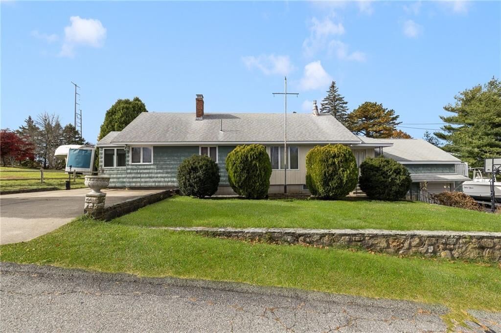 Property Photo:  26 Chardon Drive  RI 02871 