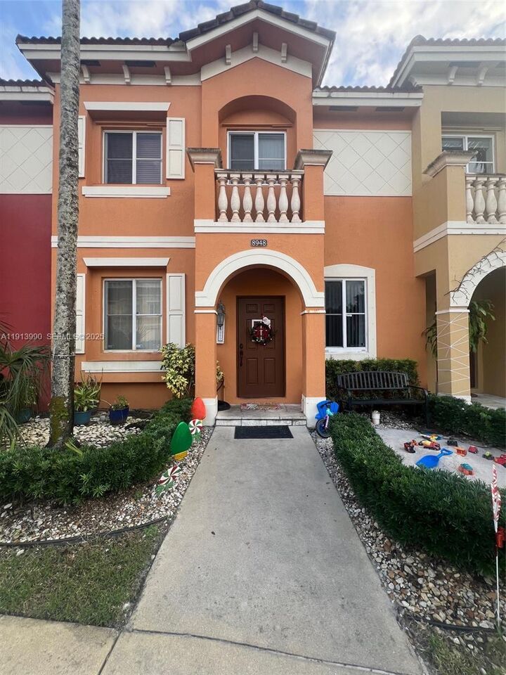 Property Photo: 8948 SW 19th St 909 FL 33025