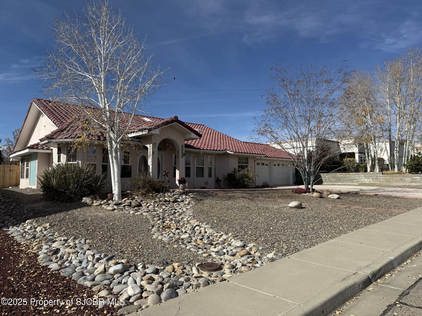 Property Photo:  4727 Calle Mio Avenue  NM 87401 