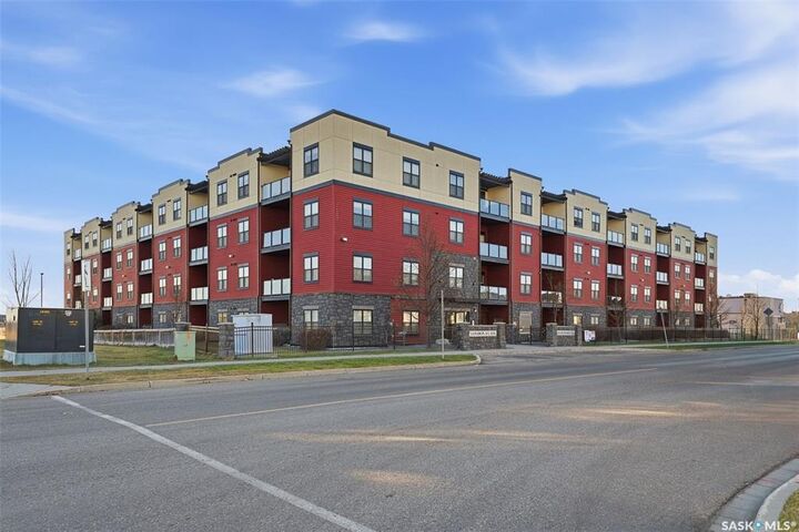 Property Photo:  230 Slimmon Road 107  SK S7V 0B3 