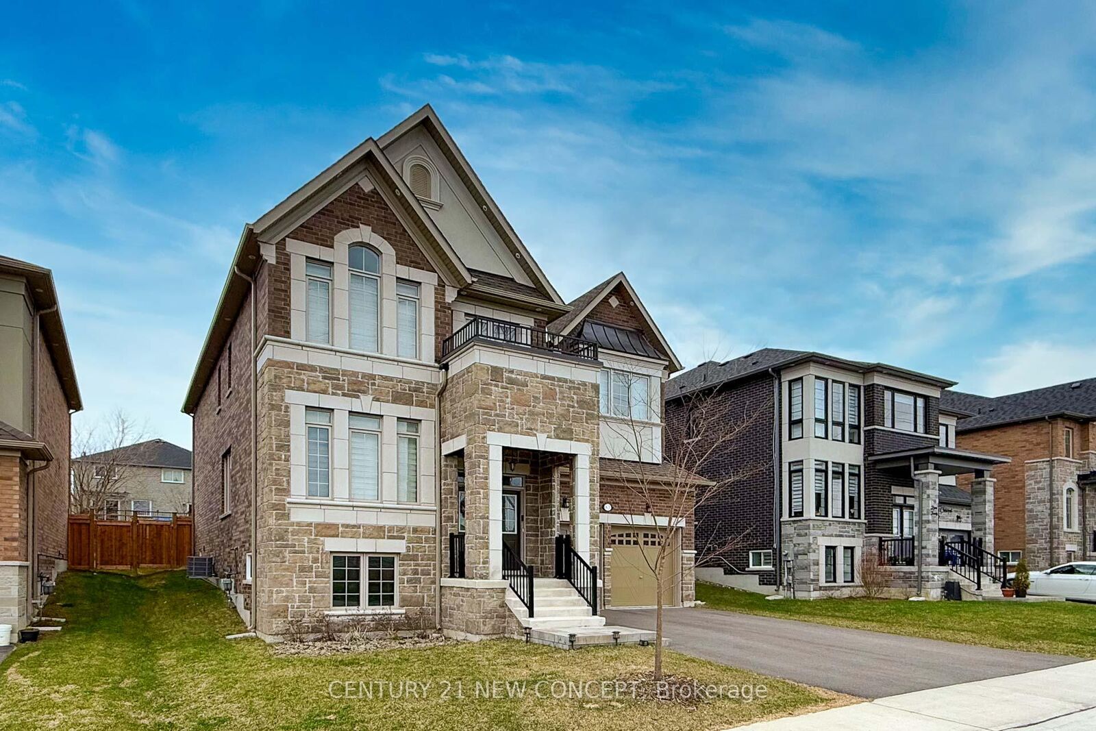 Photo de la propriété:  83 Bethpage Crescent  ON L3X 0M4 