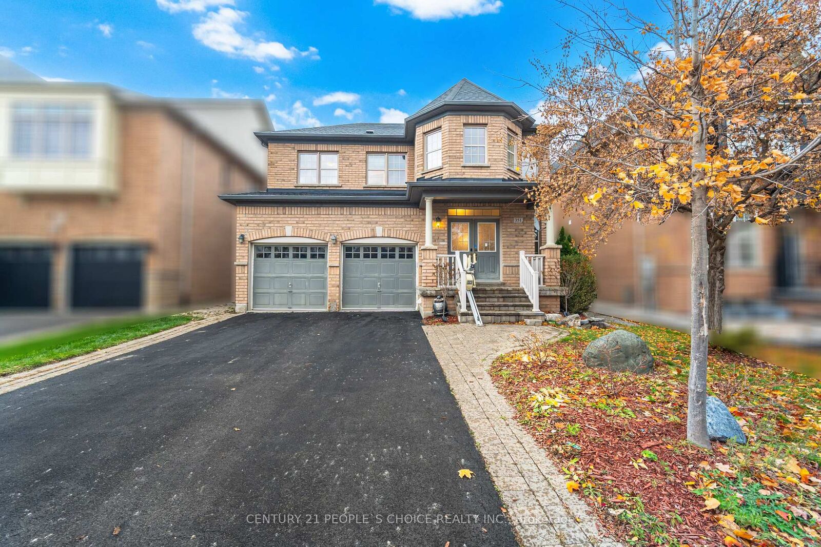 Property Photo: 351 Holmes Crescent ON L9T 0T4