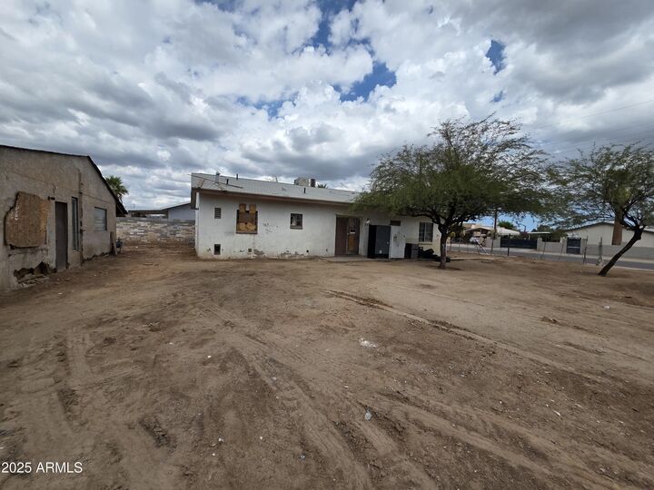Property Photo:  5735 E Calle Mexico --  AZ 85283 
