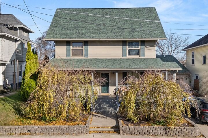 Property Photo: 107 Sherman Ave OH 44906