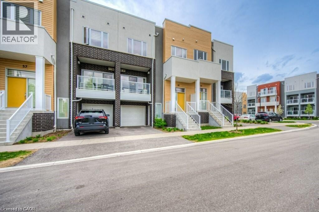 Property Photo:  55 Progress Crescent  ON N2R 0R7 