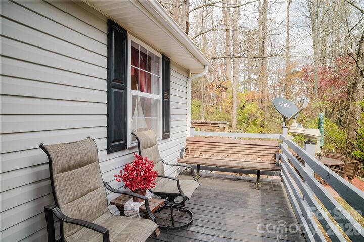 Property Photo: 107 Sugar Mill Woods Drive NC 28790