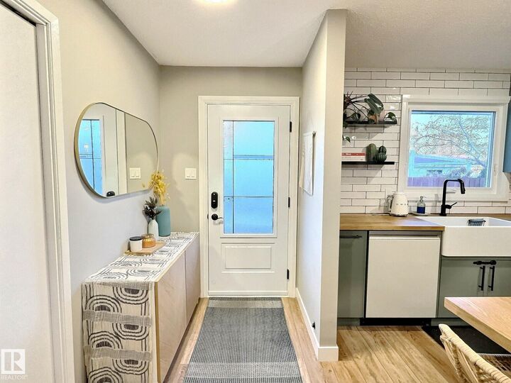 Property Photo:  17119 82 Avenue NW  AB T5T 0C2 