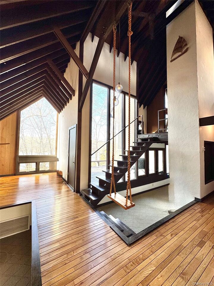 Property Photo:  69 Shore Drive  NY 10914 