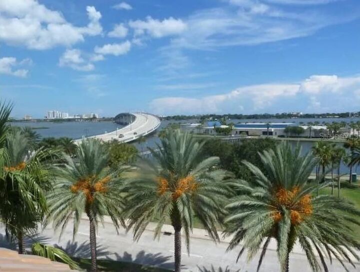 Property Photo: 128 S Beach Street 205 FL 32114