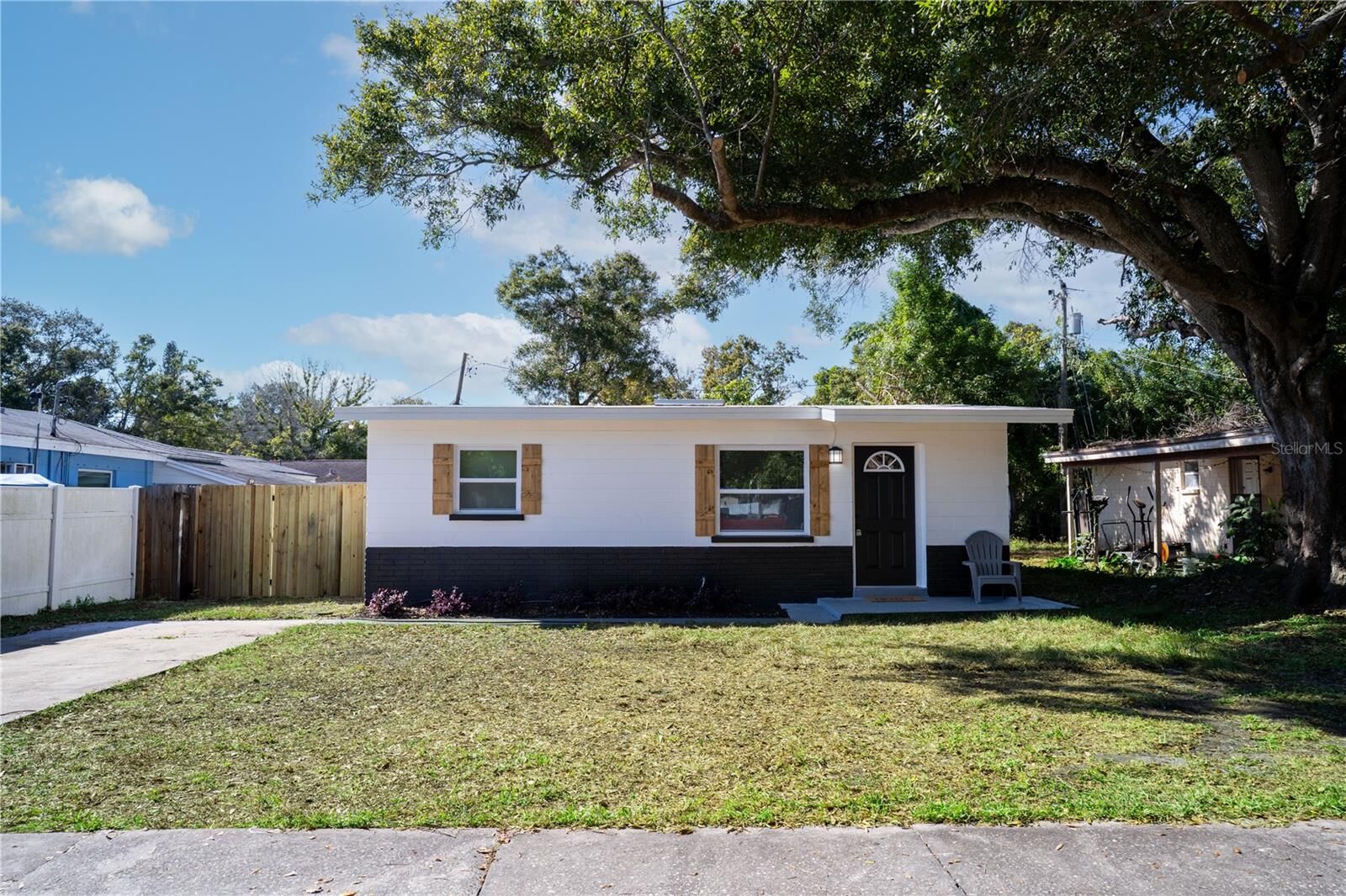 Property Photo:  4818 68th Street N  FL 33709 
