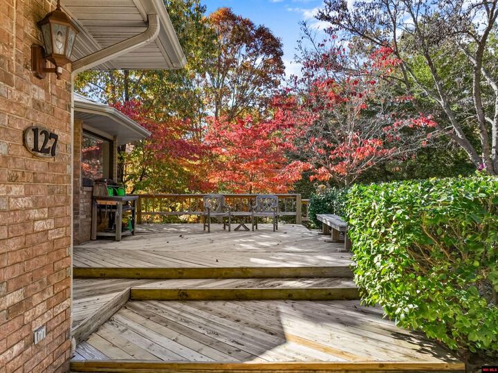 Property Photo: 127 Concord Place AR 72619