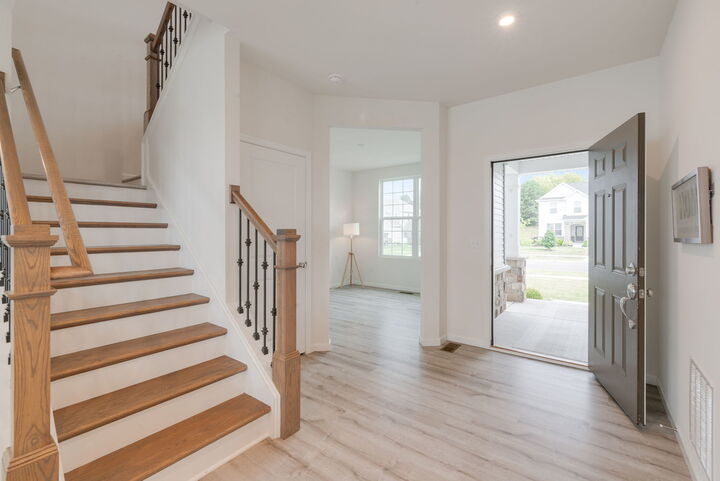 Property Photo:  531 Alpine Drive  IL 60102 