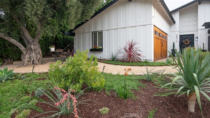 Property Photo: 28916 Valley Heights CA 91301