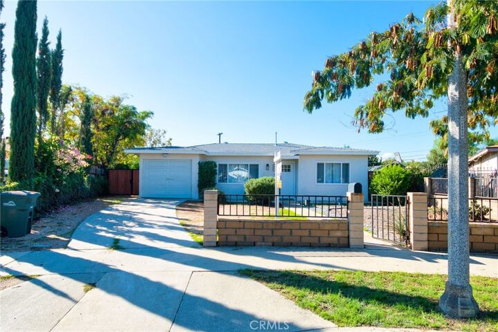 606 E De Anza Circle E  Ontario CA 91761 photo
