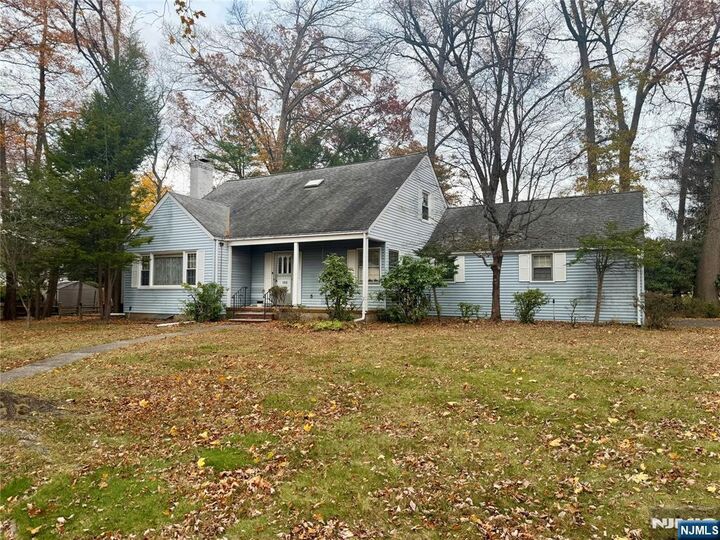 155 Maple Street  Haworth NJ 07641 photo