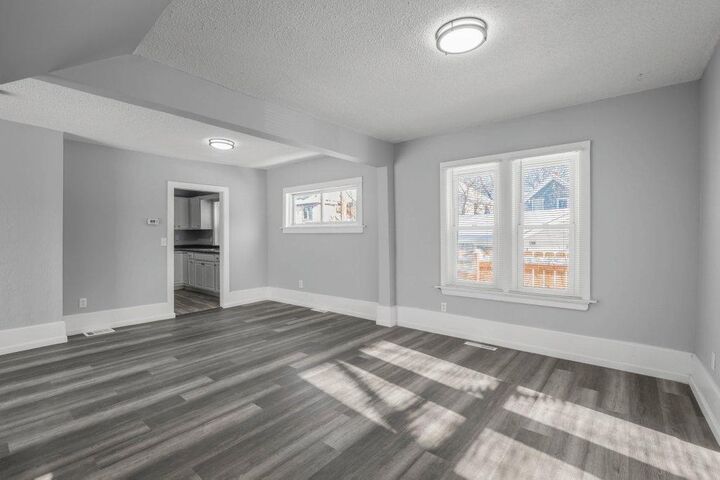 Property Photo:  1912 15th Avenue N  MN 55411 