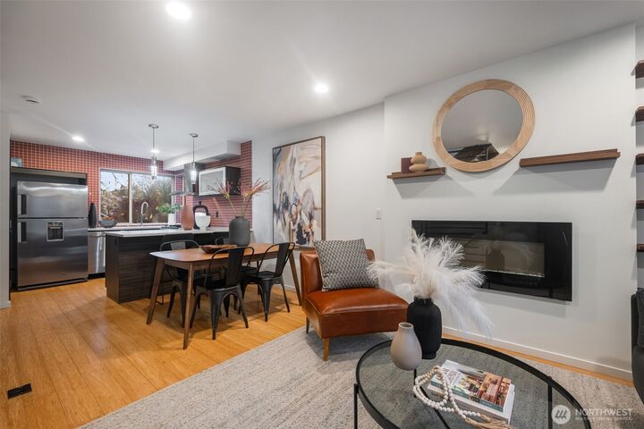 Property Photo: 7758 Delridge Way SW WA 98106