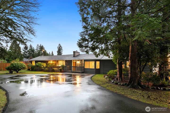 Property Photo: 10 146th Street SW WA 98087