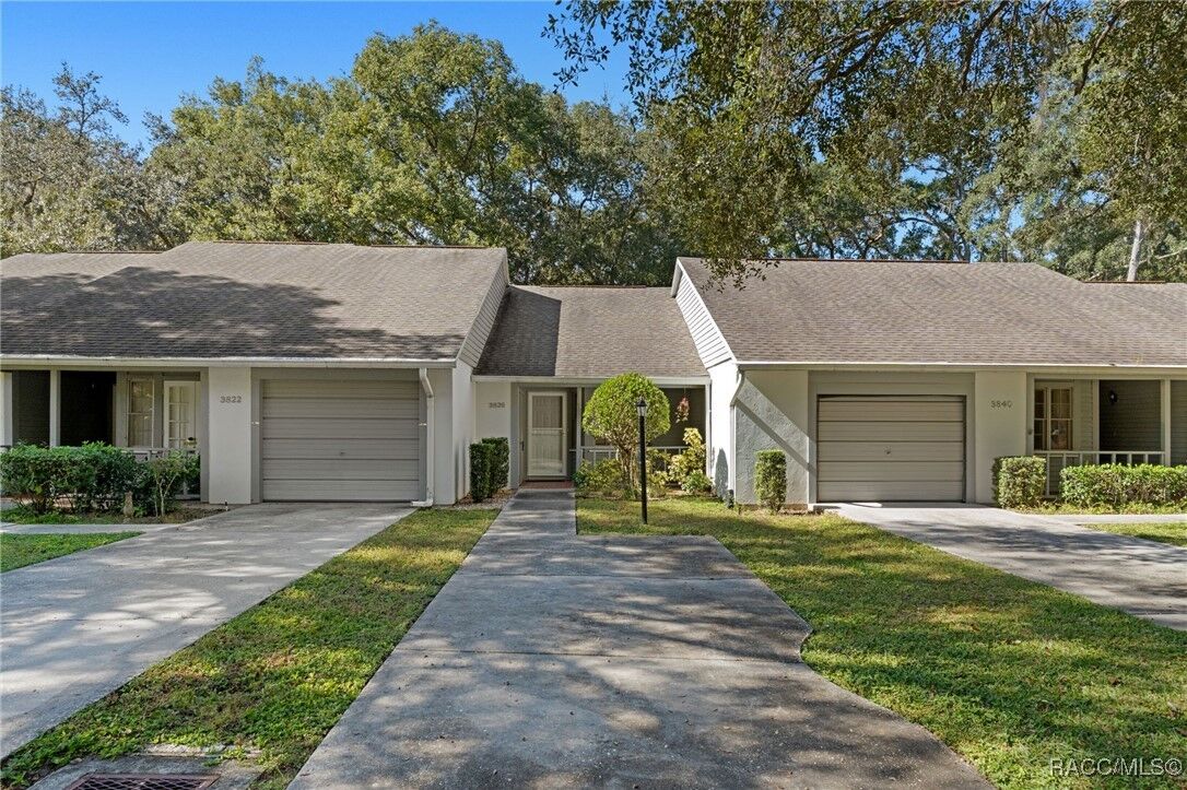 Property Photo: 3826 N Parkside Village Terrace FL 34465