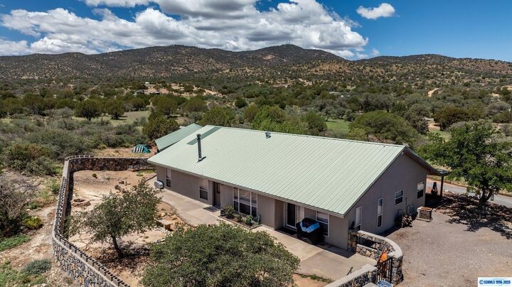 Property Photo: 33 Cimarron Trail NM 88061