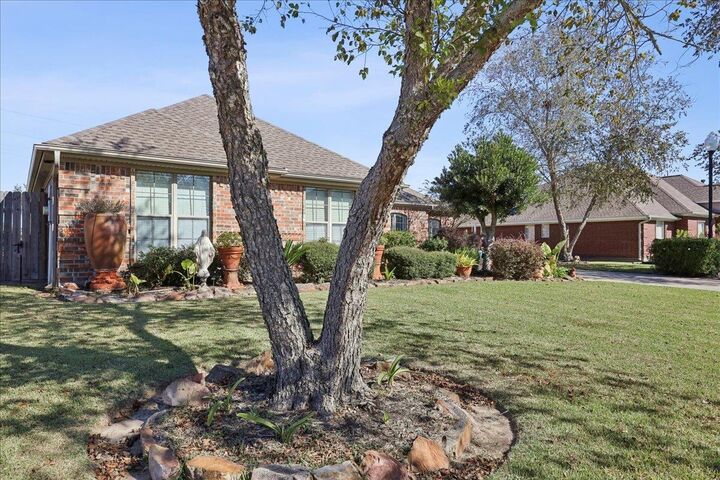 Property Photo:  3230 Chasse Ridge  TX 77632 