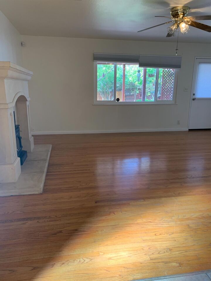 Property Photo: 6109 Golden Dawn Way CA 95841