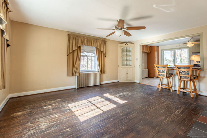 Property Photo: 225 Highland Street CT 06040