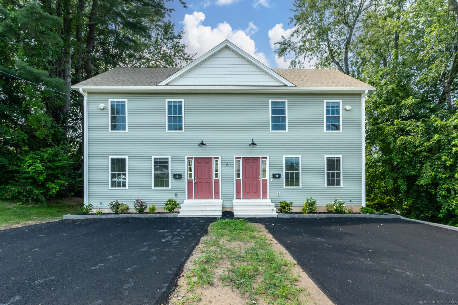 Property Photo: 6 Morrison St Extension 1 CT 06066