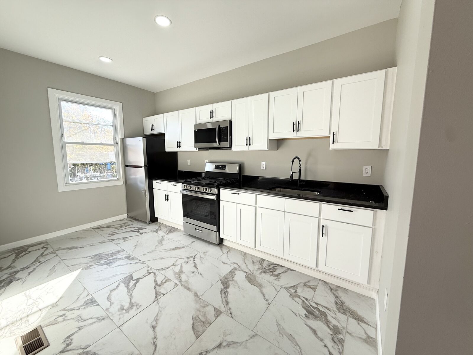 Property Photo: 41 Howe Street CT 06511