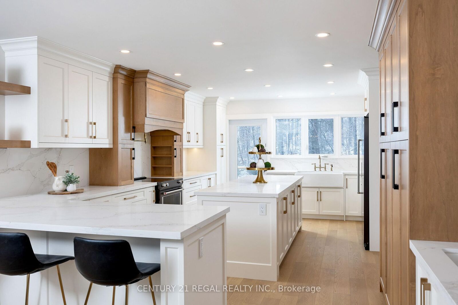 Property Photo: 5535 Cedar Springs Road ON L7P 0C2