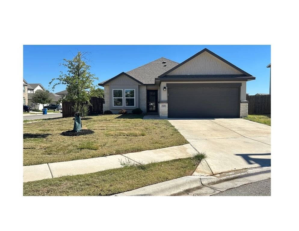 Property Photo:  501 Evening Star Cove  TX 78628 