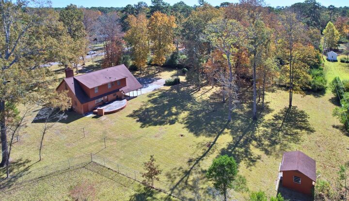 Property Photo: 2713 Westmeade Rd GA 31721