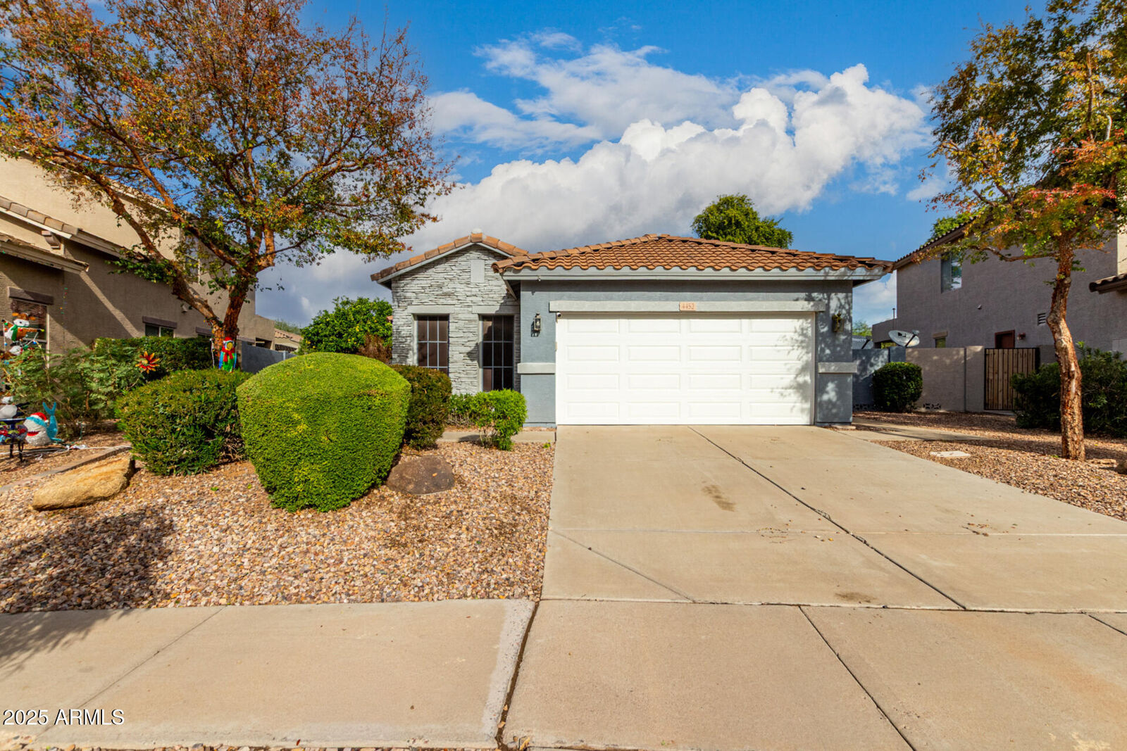 Property Photo:  4452 E Moreno Court  AZ 85297 