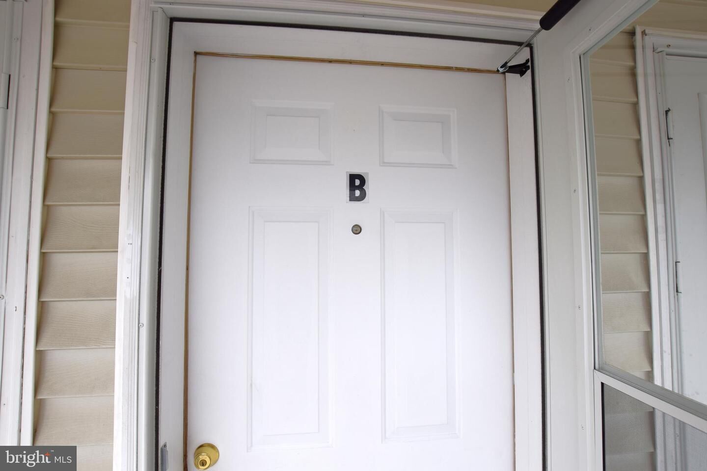 Property Photo: 13 SE 2nd St. B DE 19963