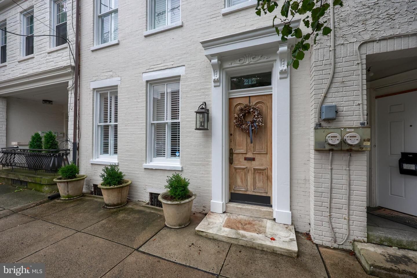 Property Photo: 212 W Chestnut Street PA 17603