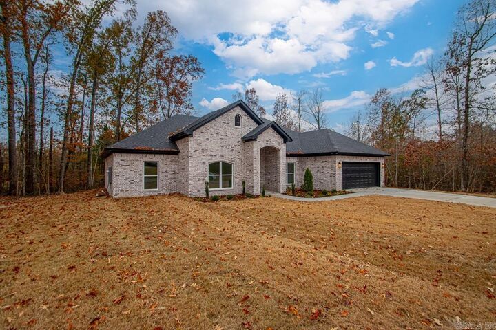 Property Photo: 107 Sawgrass Drive AR 72015
