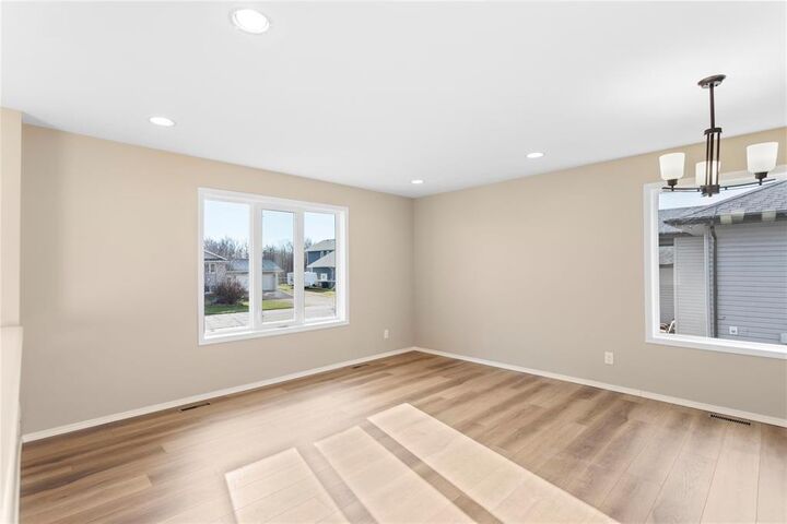 Property Photo:  108 Tanglewood Bay  MB R0A 0V0 