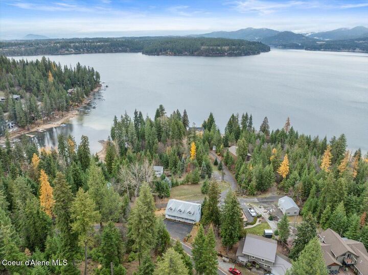 Property Photo: 6487 E Hayden Lake Rd ID 83835